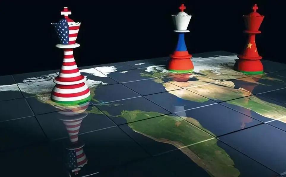 美俄：在等中国！
 
俄在乌克兰动手了，美国在委内瑞拉动手了。中俄美这三国的动态