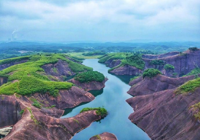 湖南·高崎岭丨一个被上帝遗忘的地方，红岩绿水、险寨奇涧、美不胜收 ！ 
