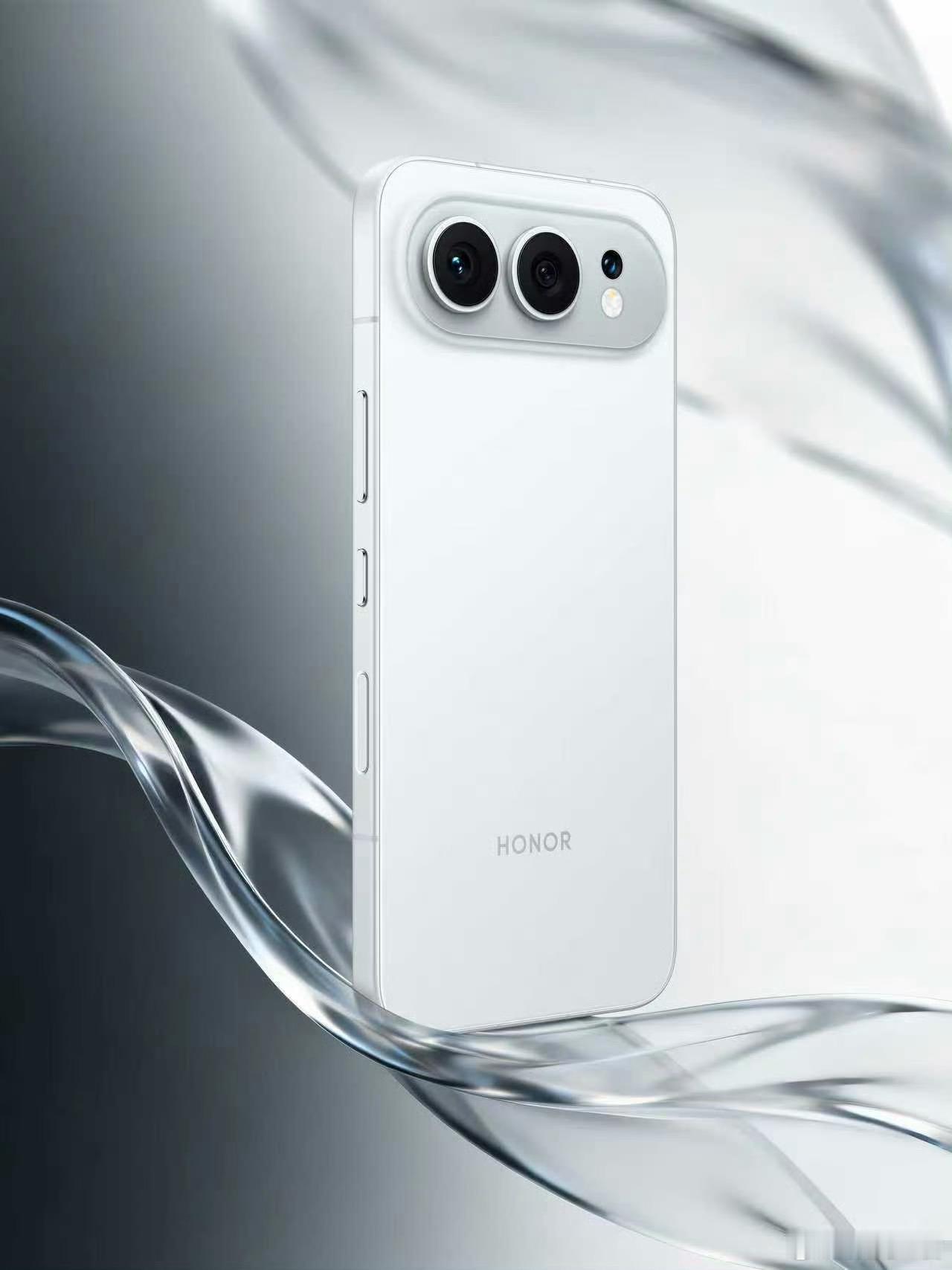 荣耀500这横向排列的后置模组，还怪可爱的嘞～