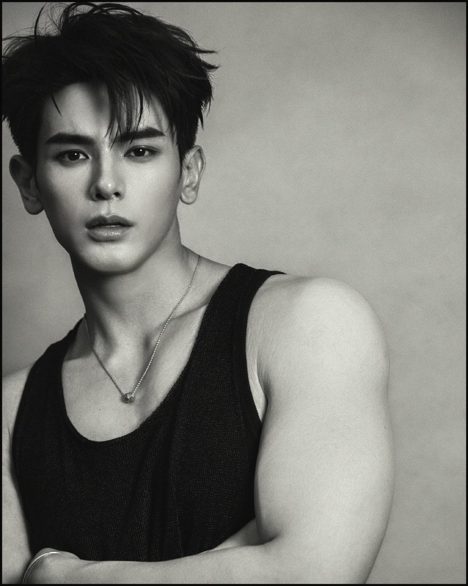 姚弛 📷 ​​​