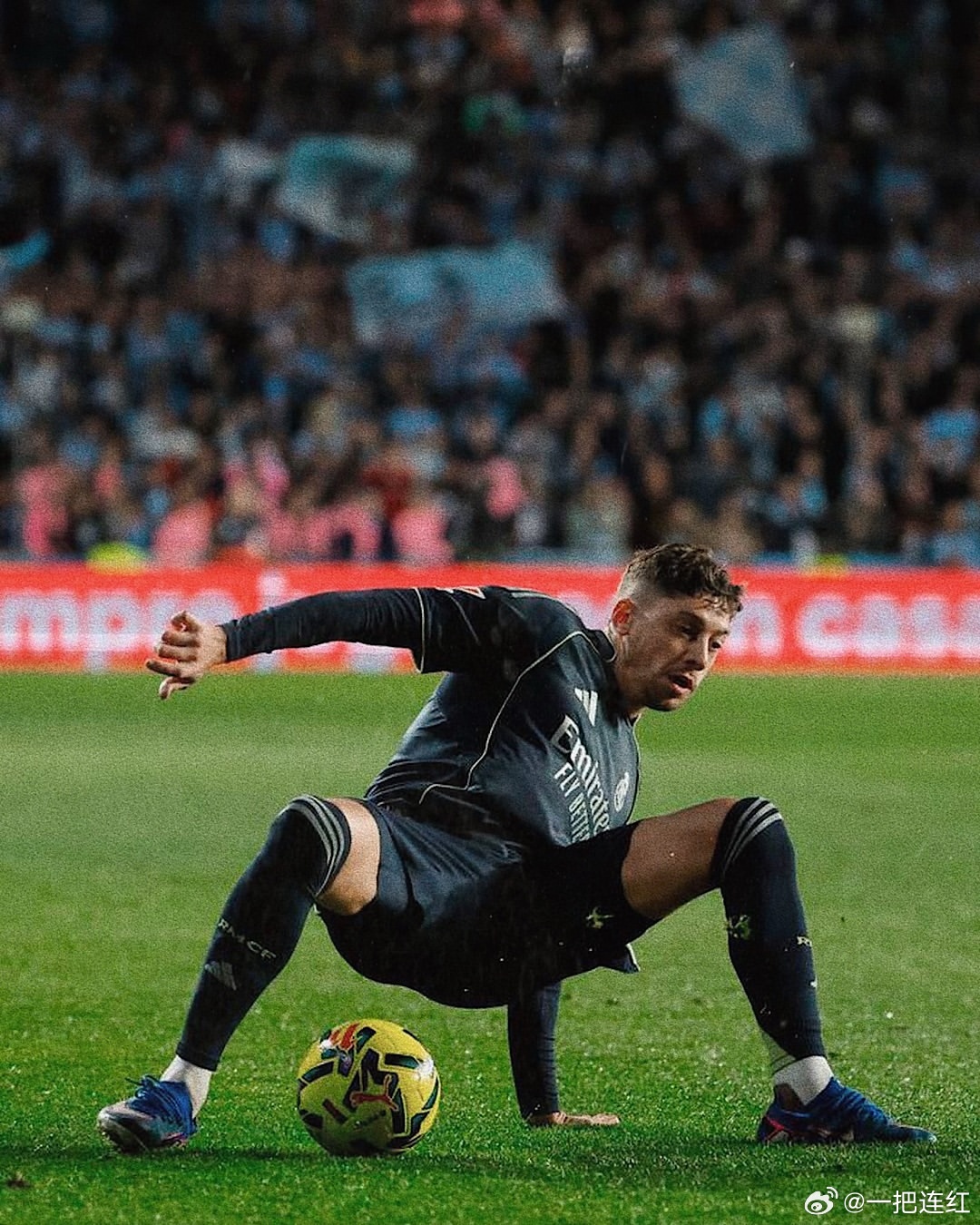 绝境看队长！巴尔韦德第94分钟一锤定音，皇马客场惊险带走三分！塞尔塔1比2皇马