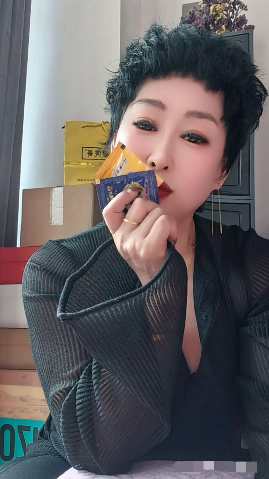 有个好的身体，才能有诗和远方
否则一切成空