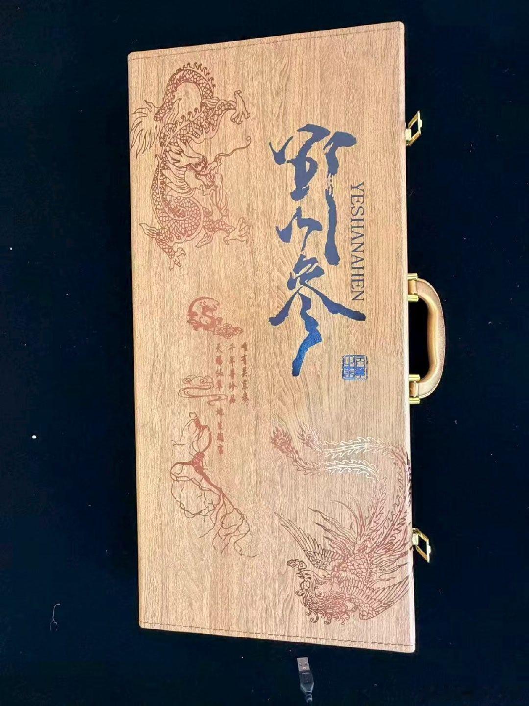 一批25岁参龄的野山参，国检一等，带证书，带礼盒，顺丰包邮。过节送礼相当有排面！