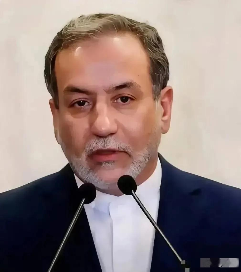 伊朗外长传来新消息

4月21日，传出了一则重要消息！伊朗外长阿拉格齐公开宣布了