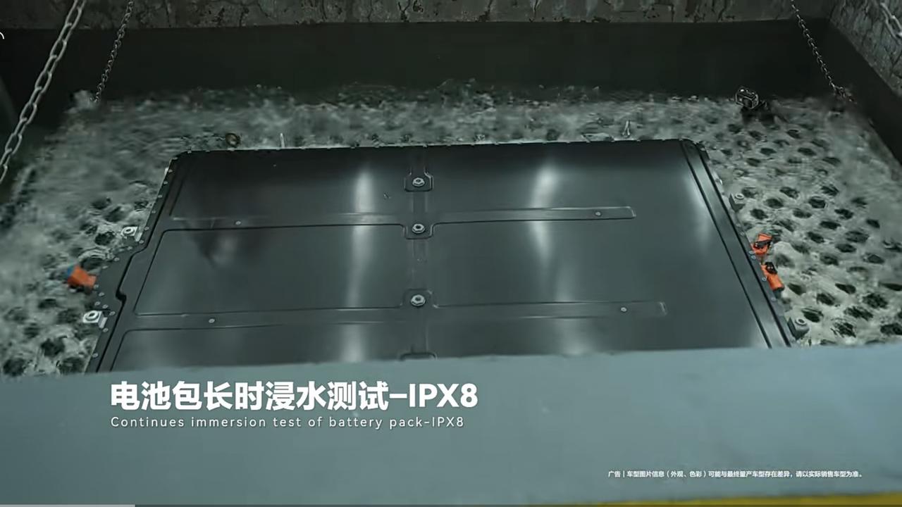 十万道工序不是数字游戏，全新问界M7实力看得见
鸿蒙智行官方发布全新问界M7的整