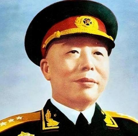 1948年，宋时轮开着吉普车，误打误撞闯入国军阵地，被国军一个营包围，谁知国军营