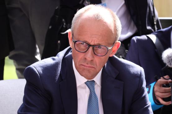 法德西三国联手搞了九年的新一代战机项目，如今连样机都没造出来，就快要彻底黄了，德