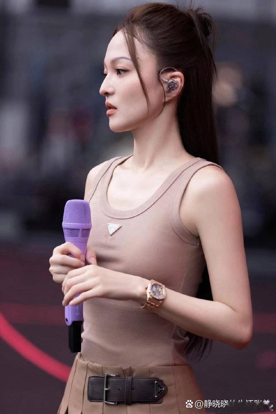张韶涵的状态太好了，少女气息满满。 ​​​