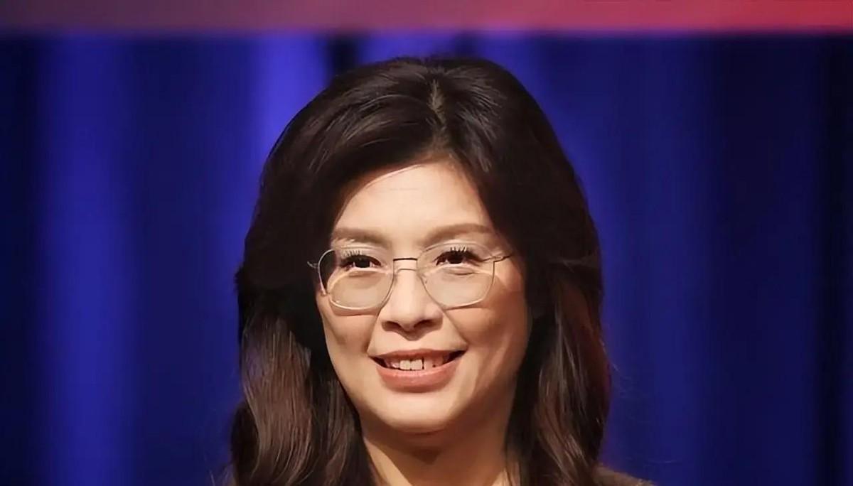 台海出现三件让人能喘口气的事：国民党10月18日改选出郑丽文，她上任后公开表态愿