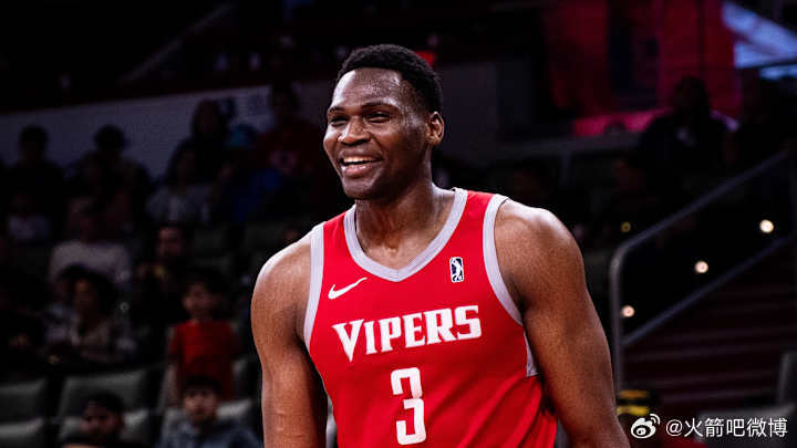 亚特兰大老鹰队向受限制自由球员 NFaly Dante 提供了一份为期两年、价值