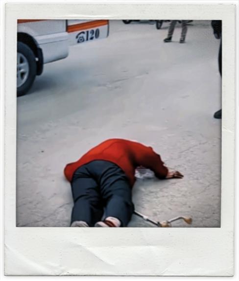全网心寒！杭州阿姨倒地25分钟无人敢扶，护士救人反被诬陷：善良真的输不起
 
看