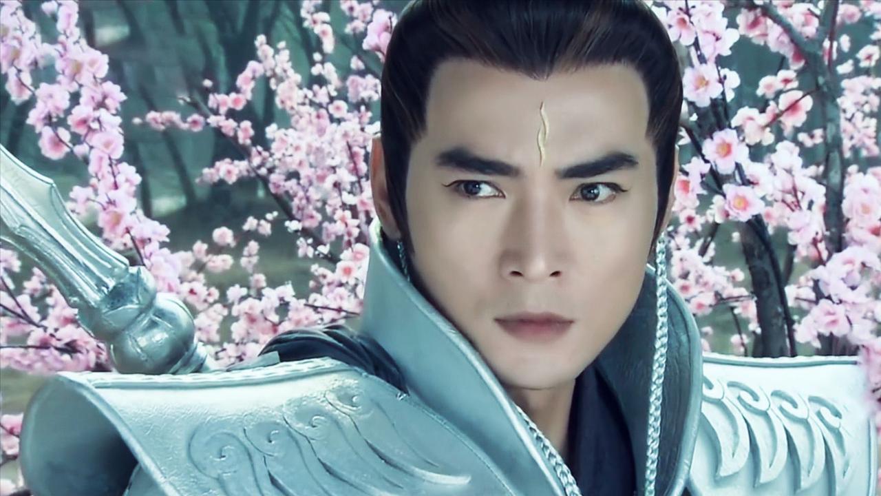 哪位大神帮帮忙看一下，
二郎神的第三只眼是“单眼皮”还是“双眼皮”？
#记录我的