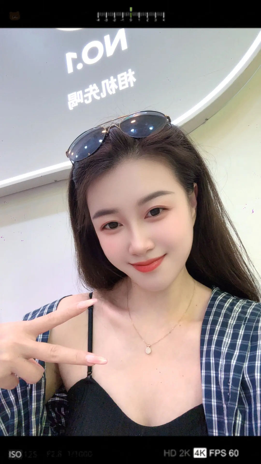 白天迁就生活，晚上打理灵魂，生活很累，但不能撤退!若没一点爱好，拿什么...