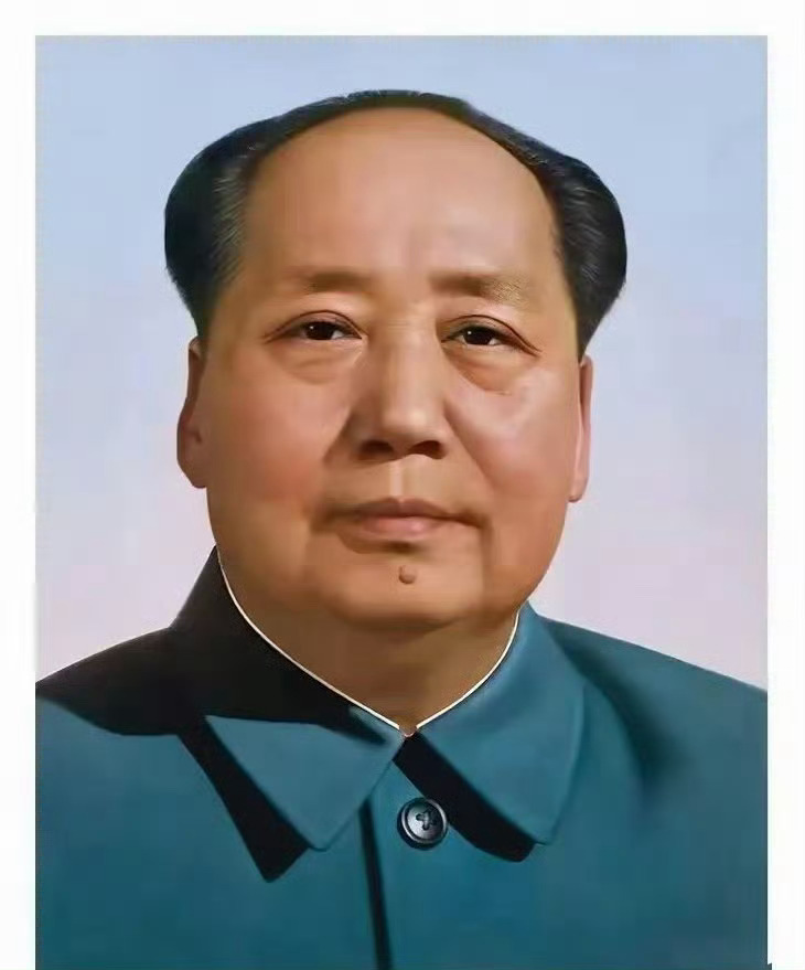 用您发财的小手给我们的伟人敬送一束花再走吧