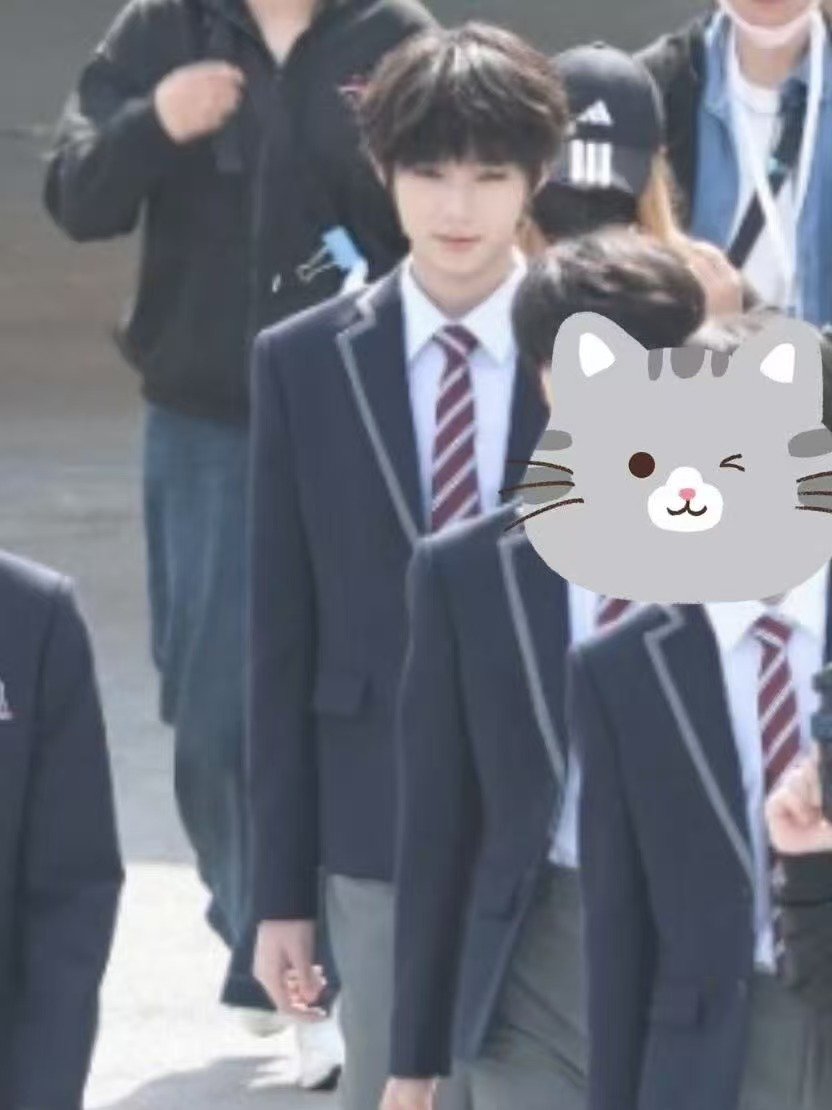 王橹杰开机造型王橹杰开机look 好漂亮的lulu