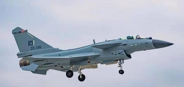 一旦歼10CE降落在平壤，下一秒，美军的F-35、萨德雷达和日本的出云号航母，就