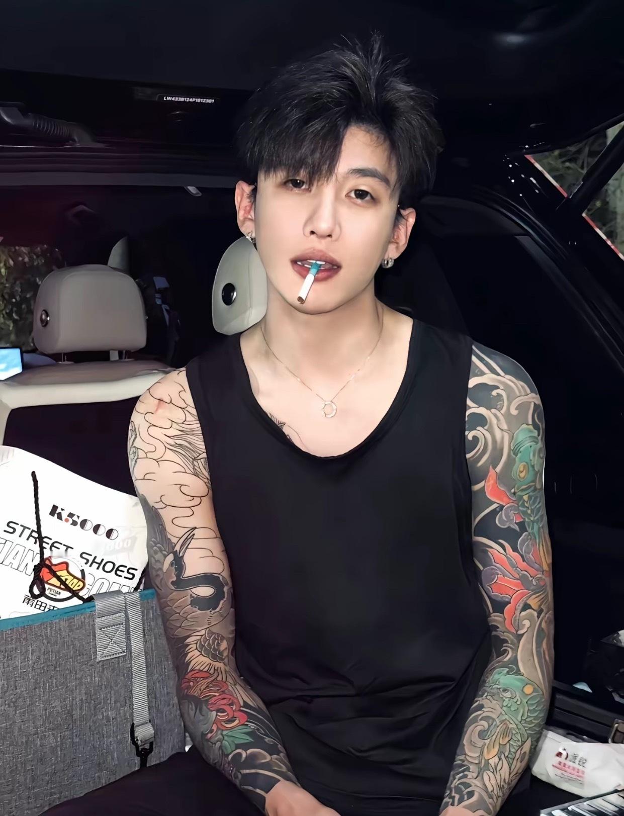 敬素未谋面的老公 