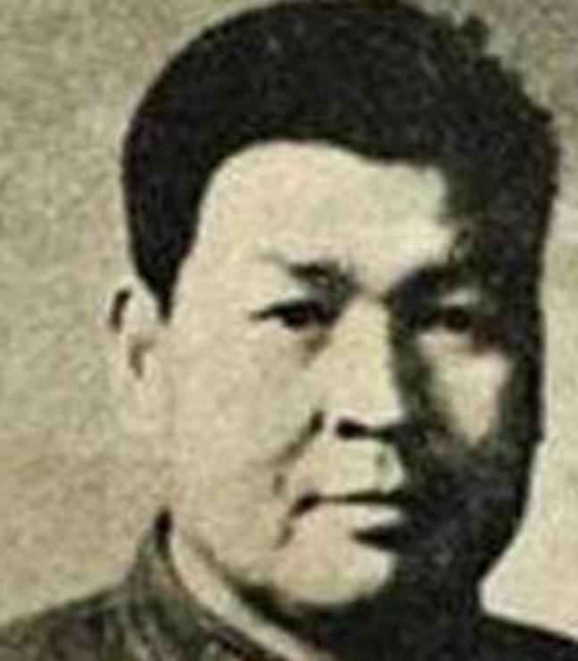 1972年，63军副军长余洪信，因奸污妇女，被连降三级，他气不过，竟在深夜持枪对