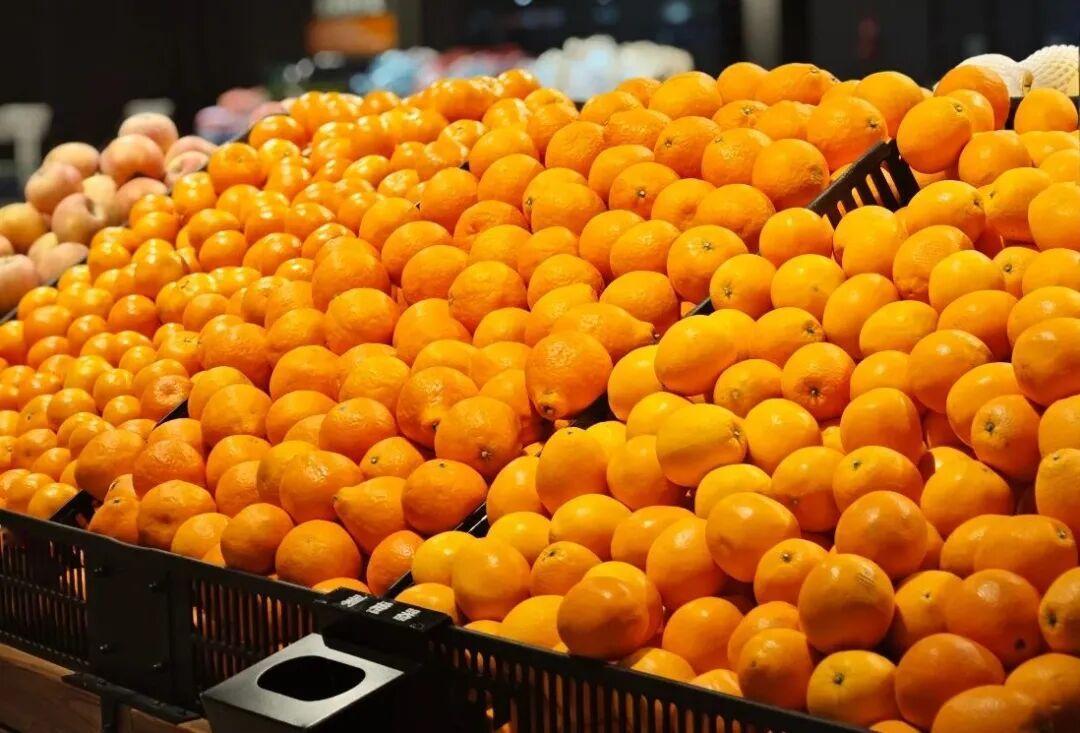 果糖促癌，水果还能吃吗？医生划重点：这4种真要忌口

有人看到"果糖促癌"的研究