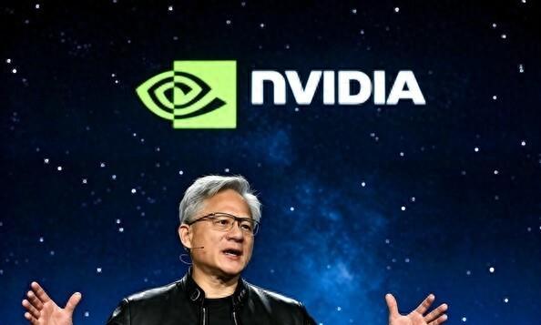 老板自己砍薪27%，却挨个给四万人涨钱
3630万美元。 这个数比前一年少了将近