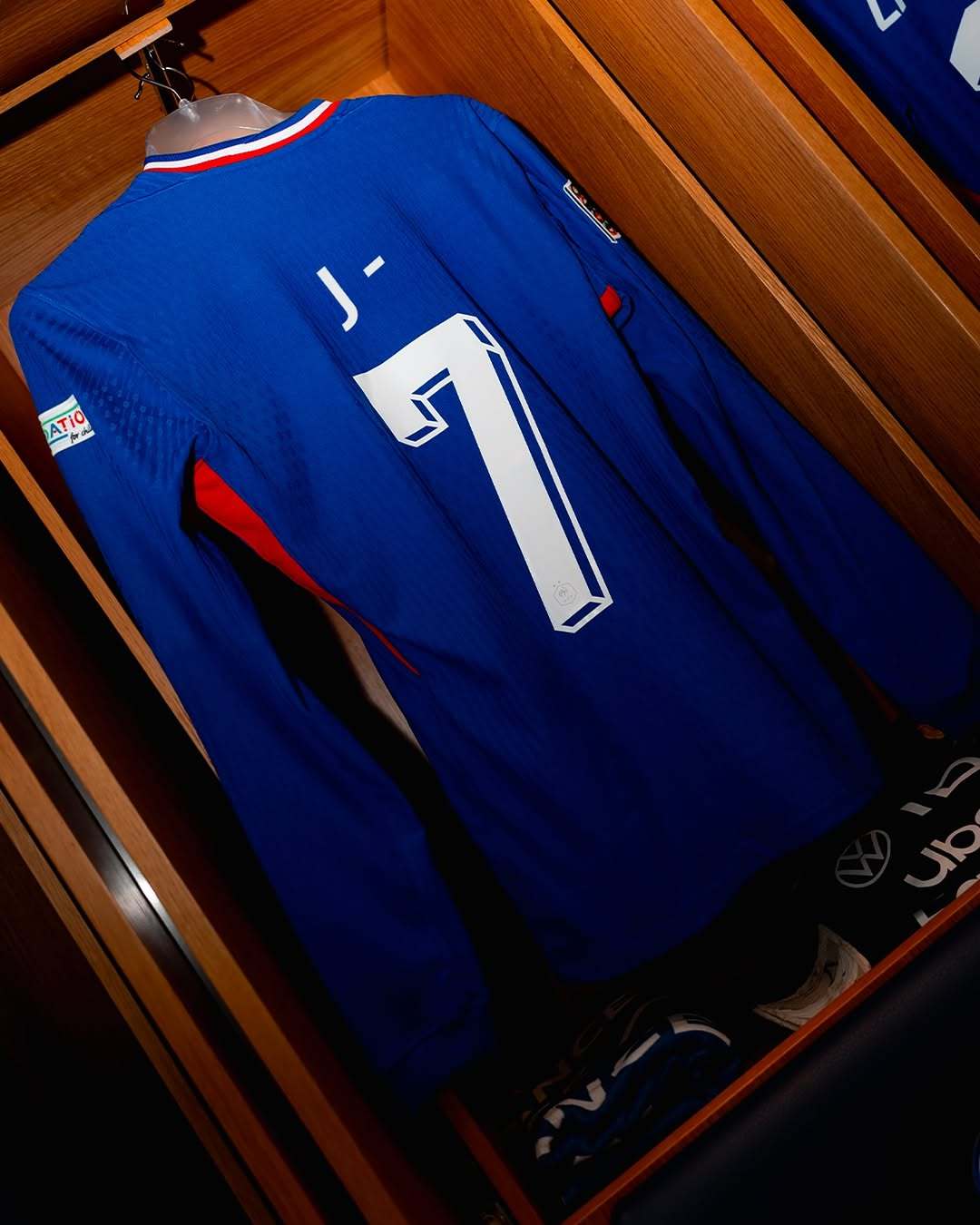 🇫🇷⚔️🇭🇷⏳德尚将于7日后公布法国队23人大名单法国队法国球迷俱乐部[