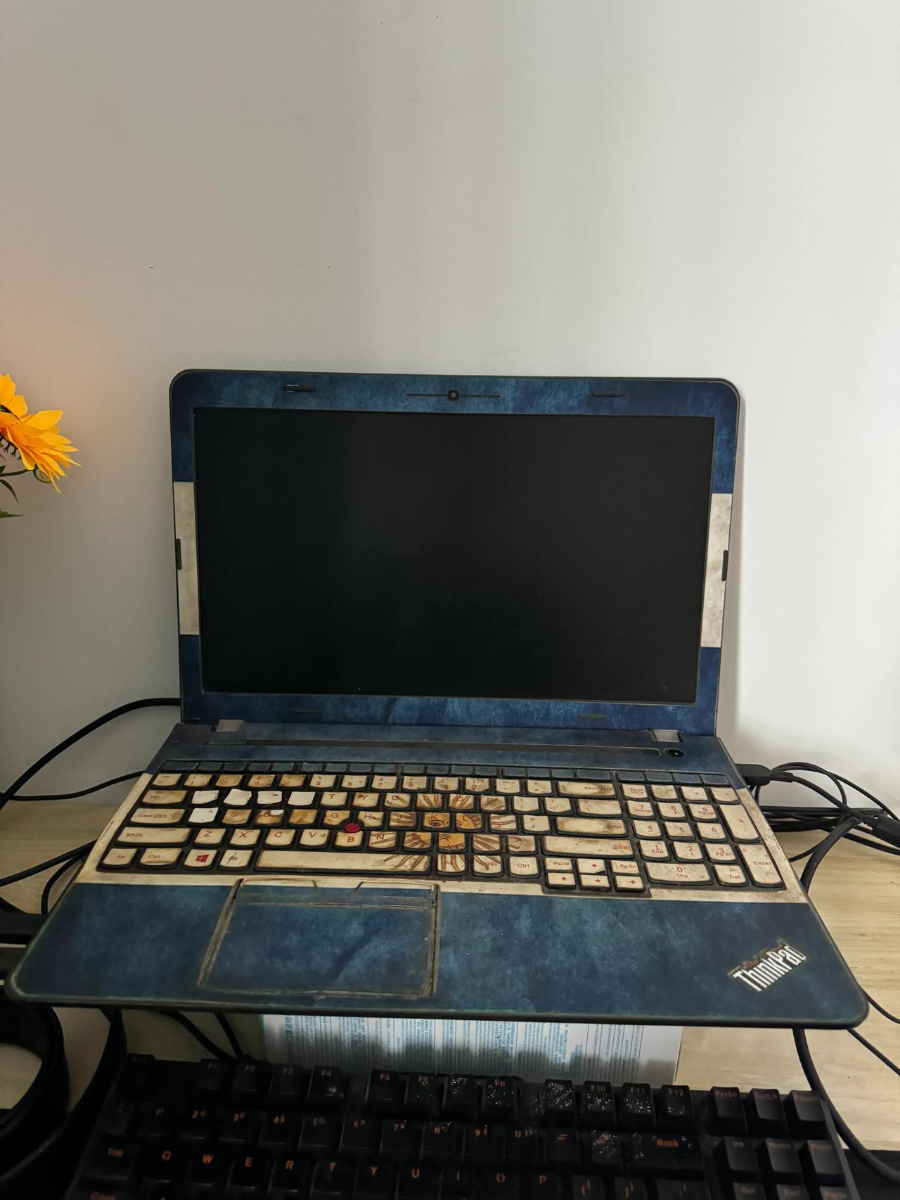 不得不说win本是真的耐用啊[看]2015年买的联想ThinkPad E550C