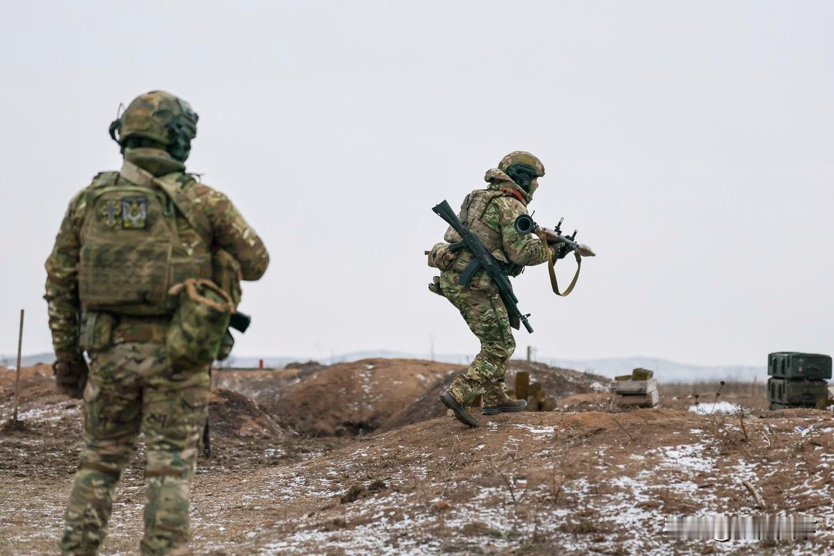 挺过寒冬即逆转？解析乌克兰占优的战略逻辑与现实挑战

来源:心灵暴风雨

202