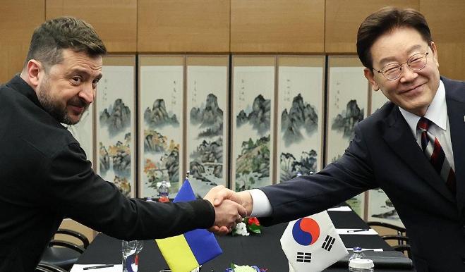 太打脸了！韩国直接拒绝了泽连斯基！针对乌克兰总统泽连斯基声称朝鲜准备派兵5万人协