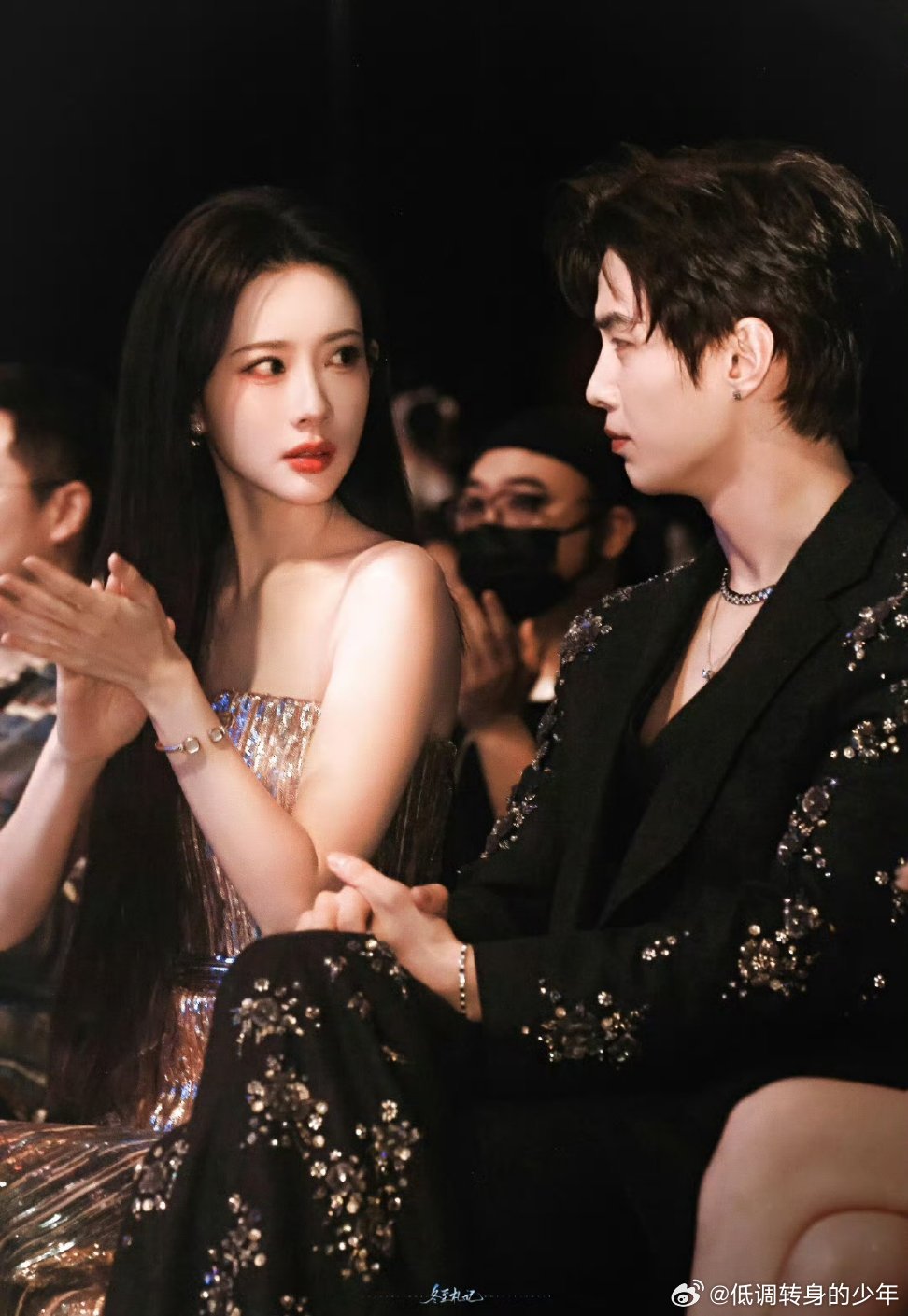 孟子义何与《百花杀 》新剧发布会同框图～男帅女美孟孟和谁搭戏都特别有cp感 期待