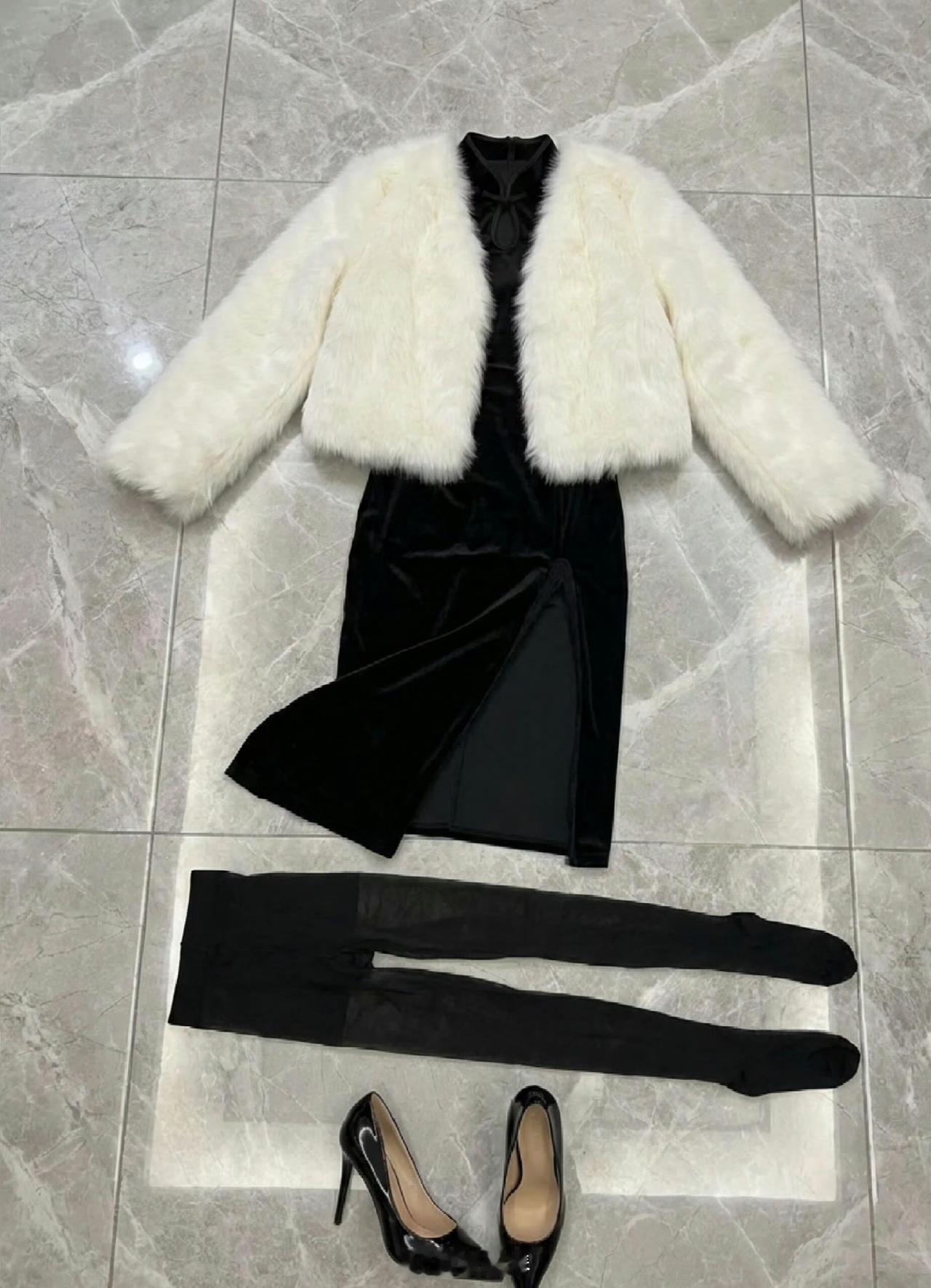 左滑~看我上身效果
今天穿什么ootd ​​​