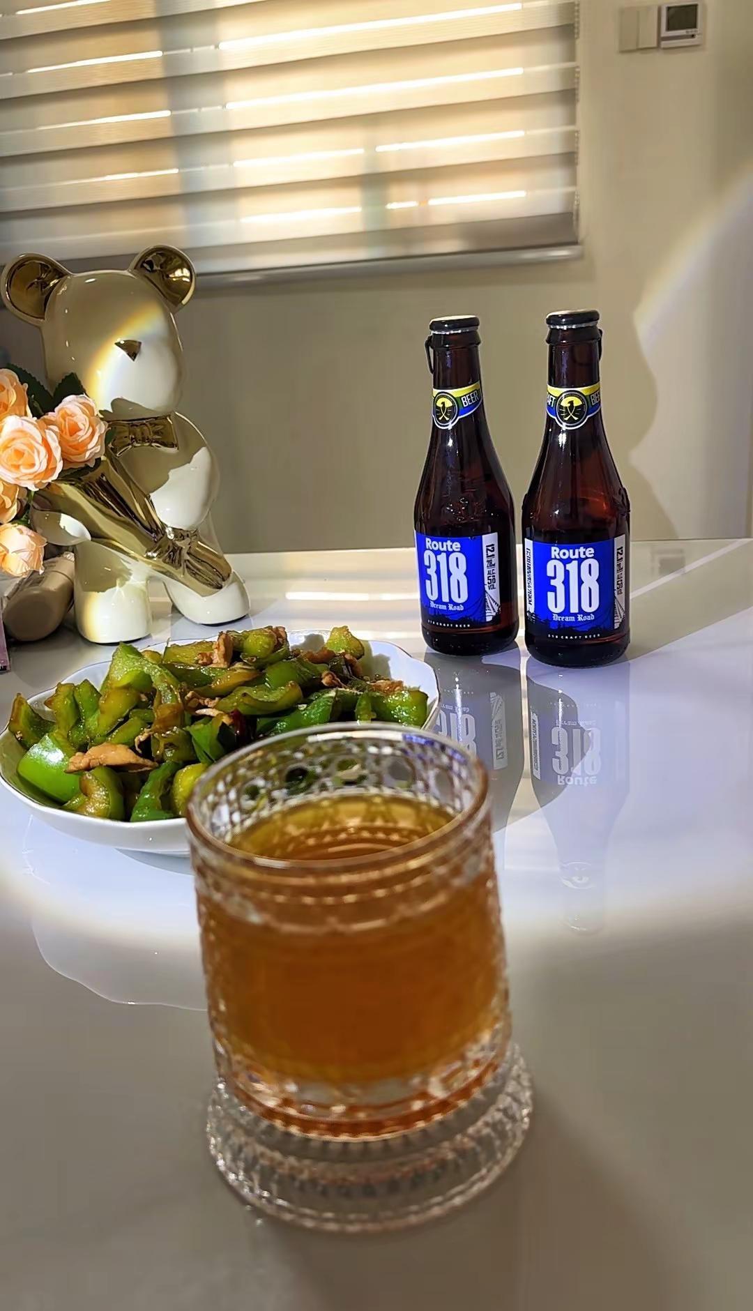 平安 是自己人生的富贵局 别嫌日子沉闷  那不是平庸是岁月静好喝酒 酒蒙子 干杯