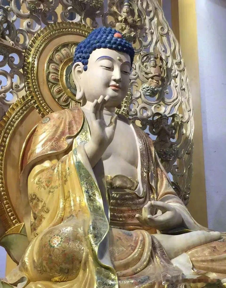 礼拜，逢凶转吉，困惑之际，立马有贵人排忧解难。​​​​