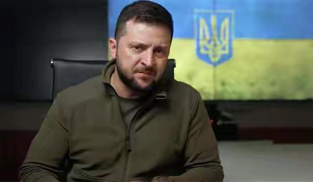 所谓的西方支持，不过是镜花水月！泽连斯基将国运押注于他人，如今西方施压选举、援助