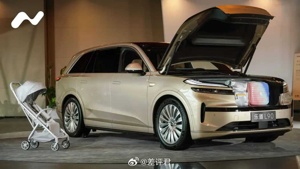 #差评说车# 这两天发布的新车是真不少：1号选手：预售阶段，租电预售价不到20万