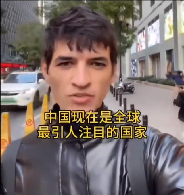 最近有个巴西博主在网上发了一段话，把好多中国网友都给问住了。他说：中国都这么强大