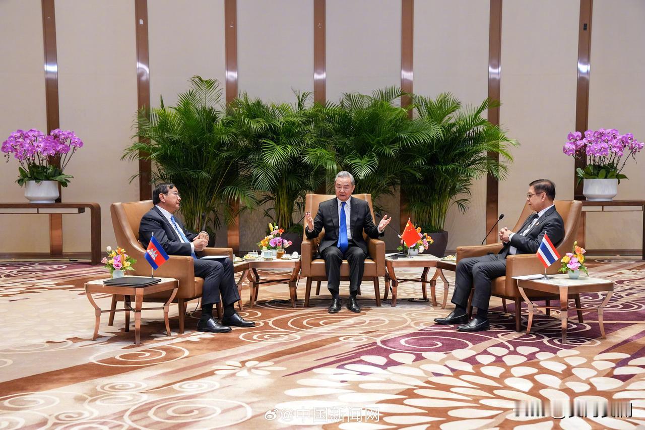 12月29日，中柬泰外长会晤于云南玉溪圆满举行，这无疑是一场外交盛事！三国外长齐