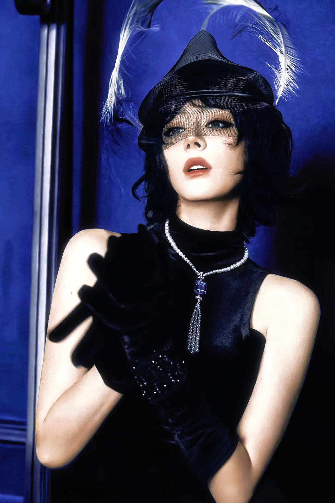 迪奥认领迪丽热巴VOGUE八月刊美神 ​​​