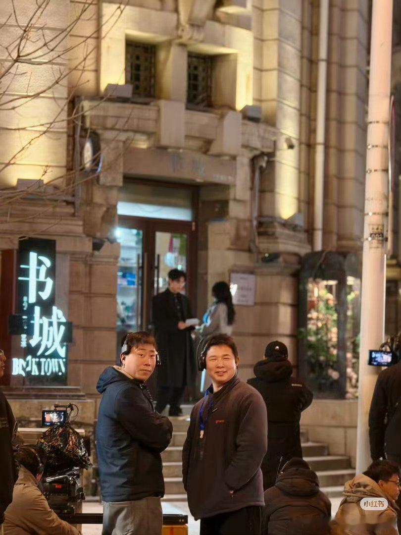 陈飞宇王影璐电影《见春天》路透，好有氛围感啊 三搭好吗好的