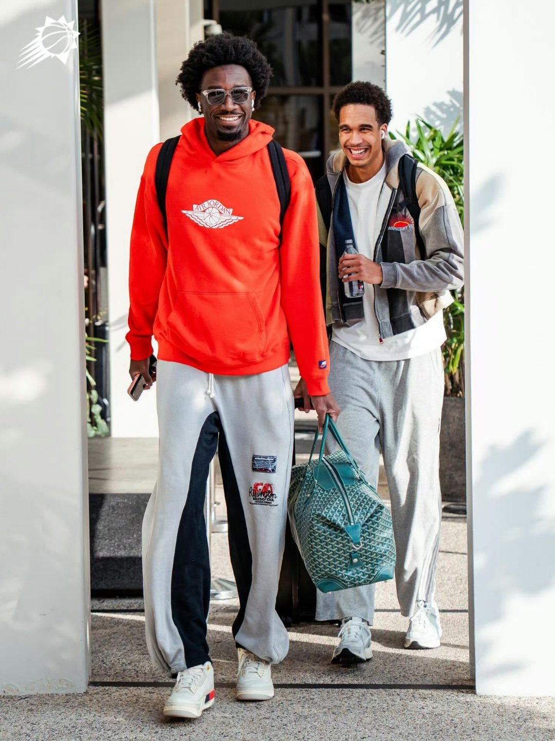 马威今天出战，不过他是替补出场。想必是为了满足他连续两场比赛的上场时间目标。太阳