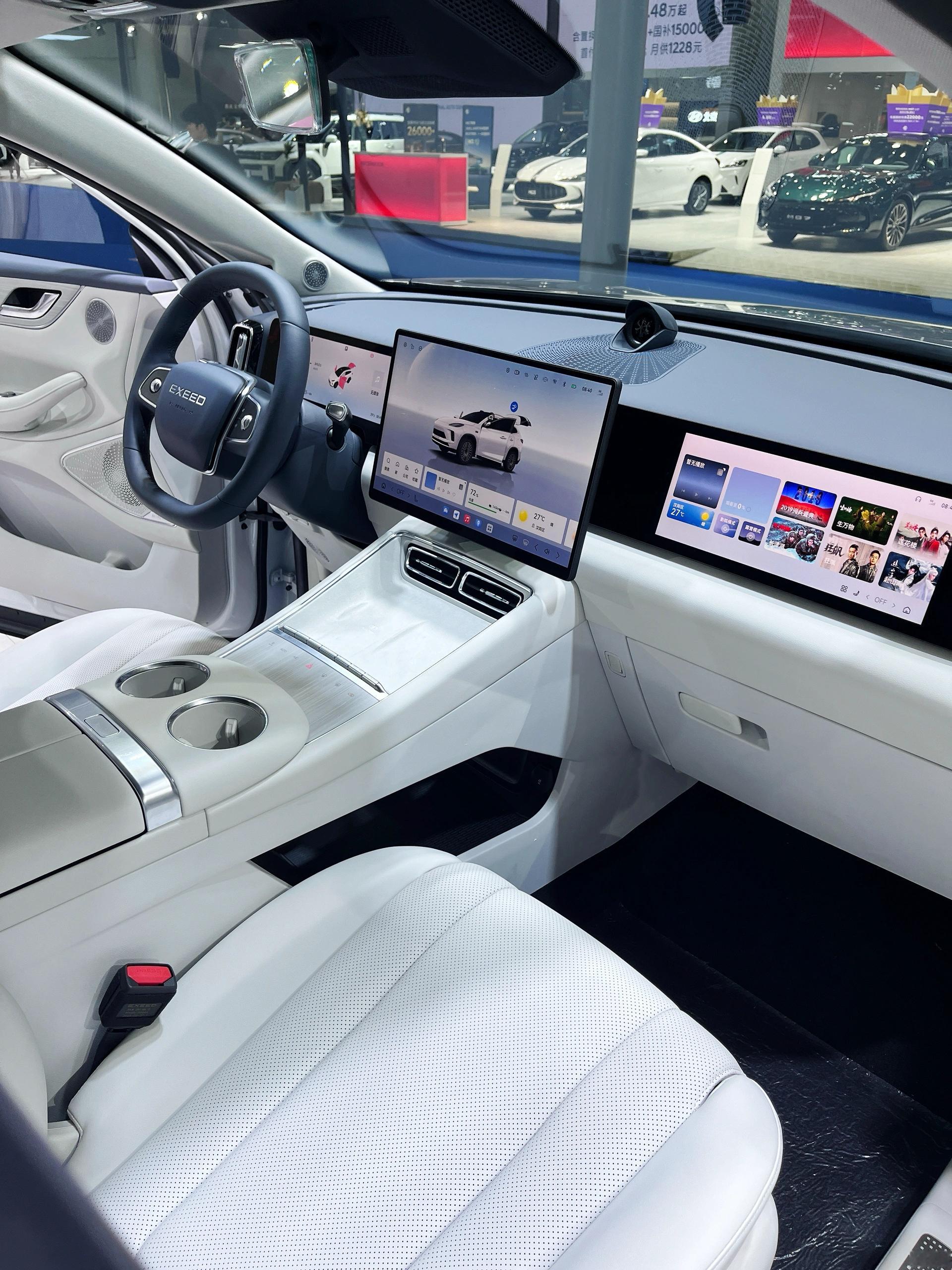 地平线HSD量产开启国民智驾时代 15 万级就能拿下 “中国版 FSD”！地平线