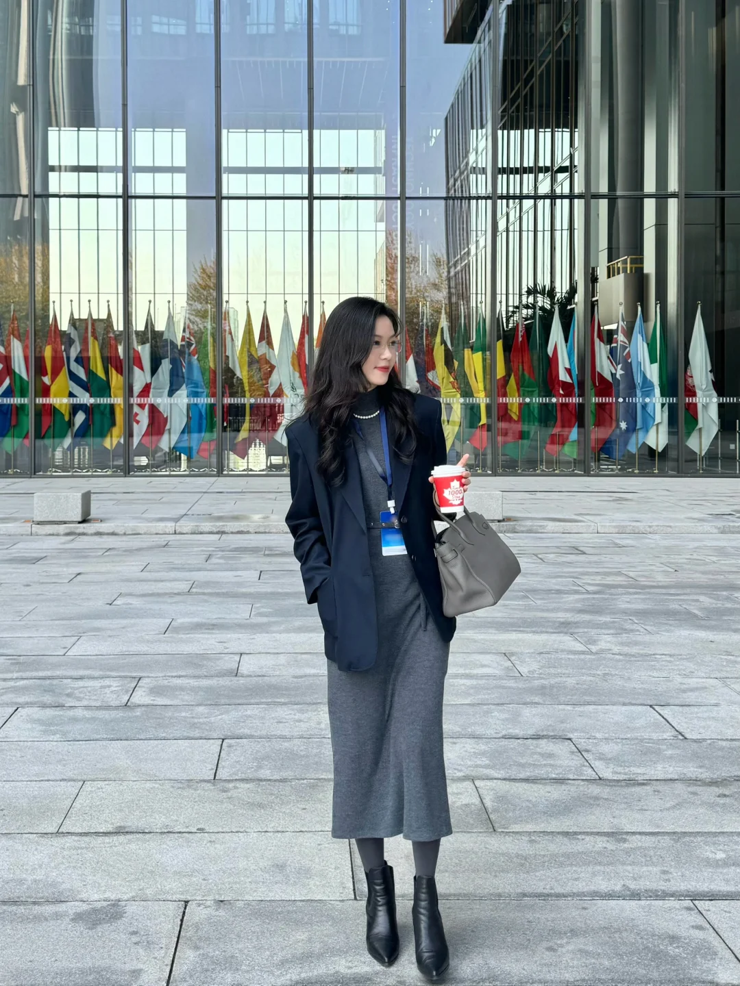 女性只有在正面战场上出击