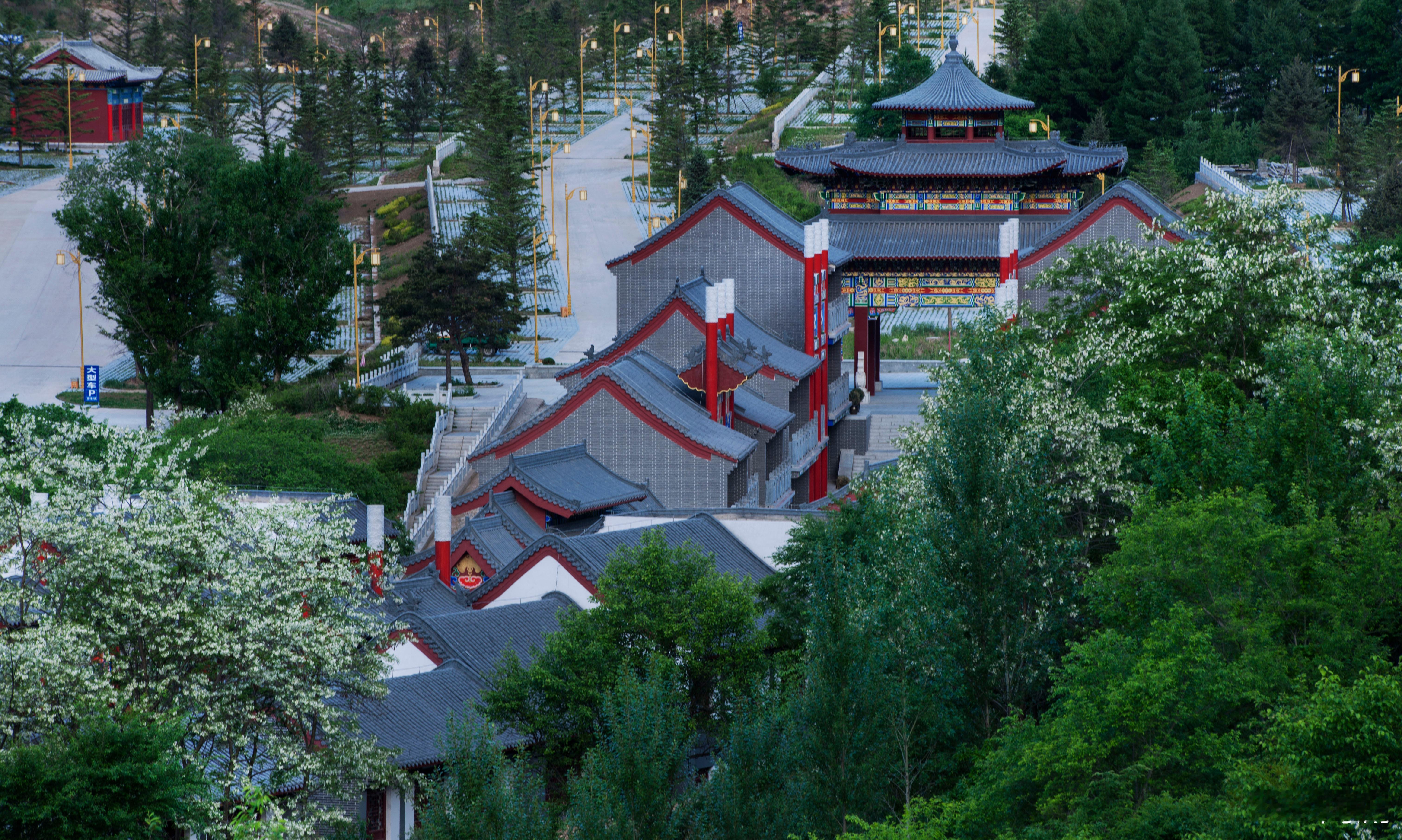 辽宁铁刹山的秋日乐趣根本停不下来！早一步来这里，就能抢先体验吃野味、观云海、登高