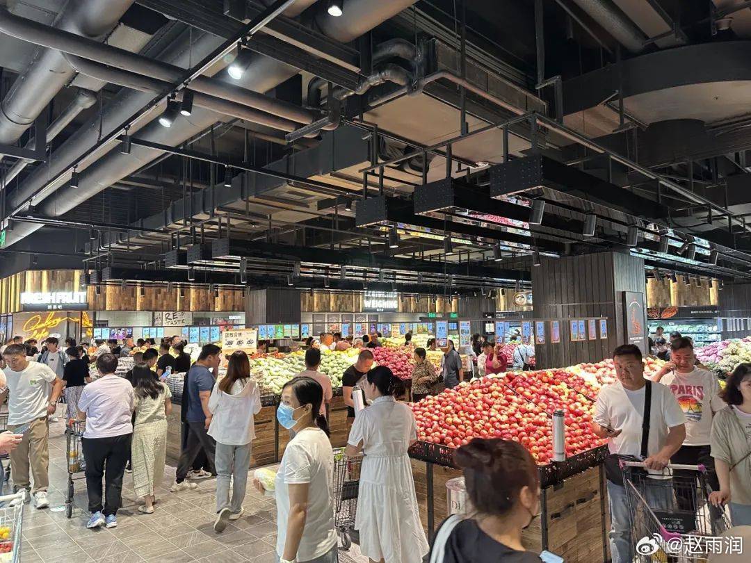 9部门发文，零售业拐点来了？商务部等9部门发布《关于加快零售业创新发展的意见》，
