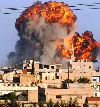 伊朗如今敢于跟美国硬刚，并不是因为伊朗有必胜的决心，而是他们已经准备好跟以色列同