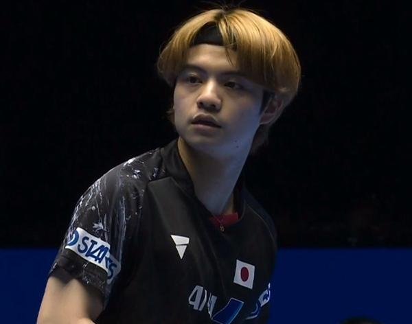 裁判误判会被处罚吗？
2026乒乓球赛场最荒诞的判罚！
安静站在原地等发球的人，