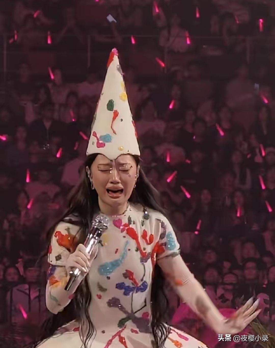 谁懂啊，单依纯真的艺高人胆大！