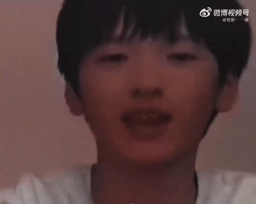 严浩翔新歌MV有自己小时候的画面严浩翔新歌MV有小时候的严浩翔好有仪式感！严浩翔