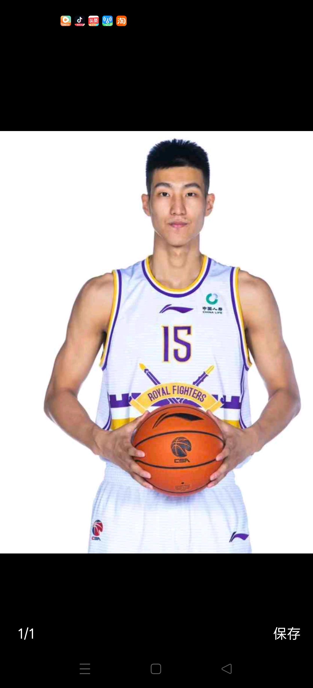 有媒体报道南京队3年C类合同签约李玮灏。
南京队今年球队是要彻底推倒重建吗？[比