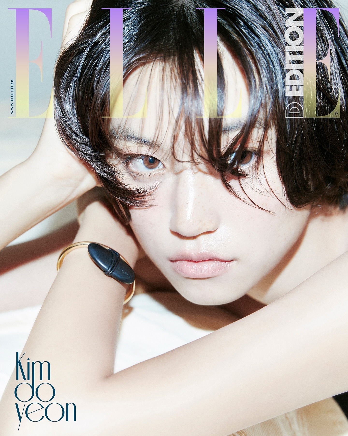 时髦面孔金度延 ，今天凭借电影《单细胞少女与学校怪谈 ：建校纪念日》 拿下本届青