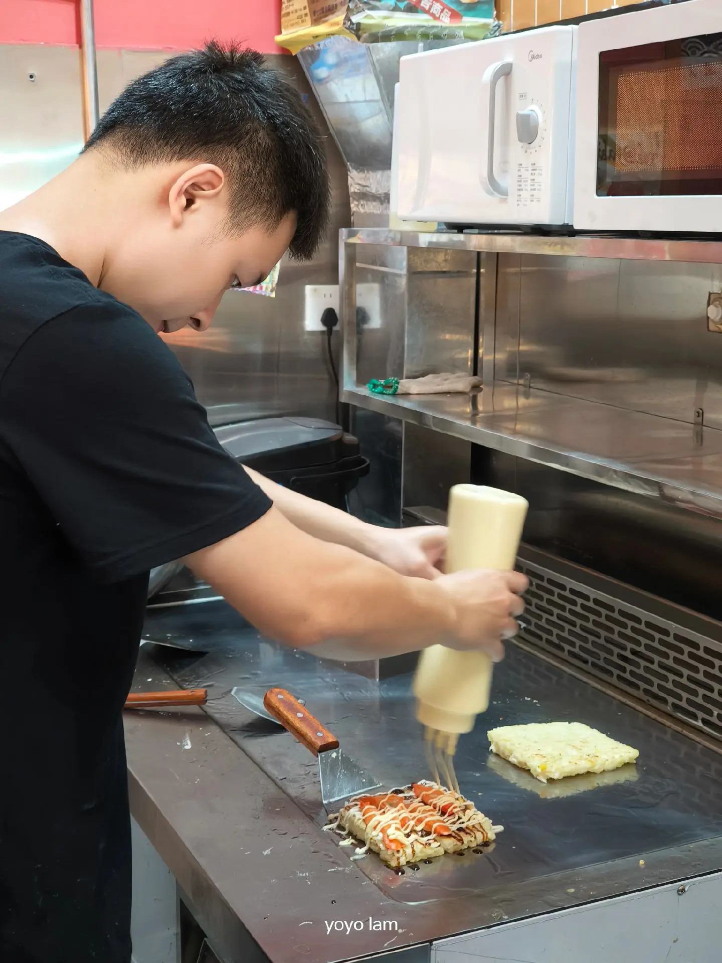 没开玩笑~大阪烧嘎嘎好吃，设计之都也有了。火爆北京路的大阪叔叔在设计之...